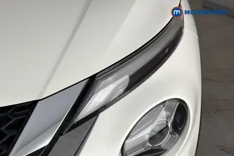 Nissan Juke N-Connecta Manual Petrol SUV - Stock Number (1688230) - 42nd supplementary image
