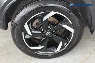 Nissan Juke N-Connecta Manual Petrol SUV - Stock Number (1688230) - 46th supplementary image