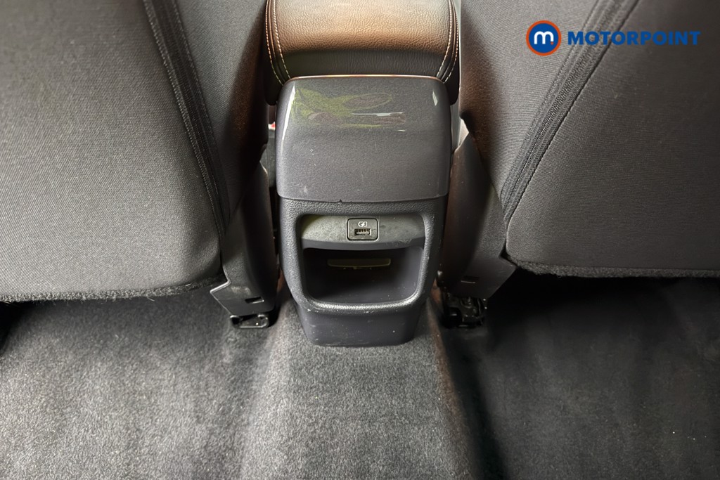 Nissan Juke N-Connecta Manual Petrol SUV - Stock Number (1688241) - 11th supplementary image