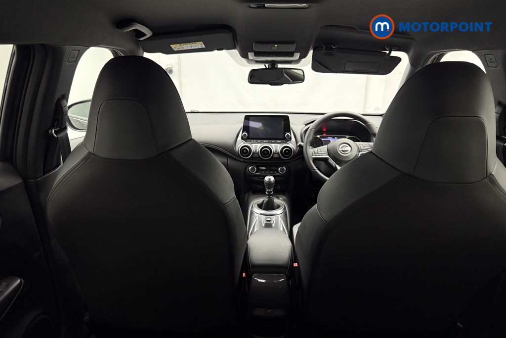 Nissan Juke N-Connecta Manual Petrol SUV - Stock Number (1688241) - 19th supplementary image