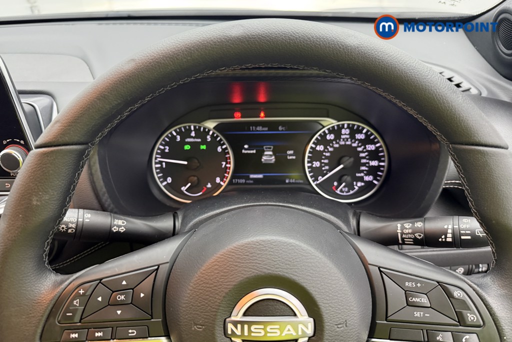 Nissan Juke N-Connecta Manual Petrol SUV - Stock Number (1688241) - 36th supplementary image