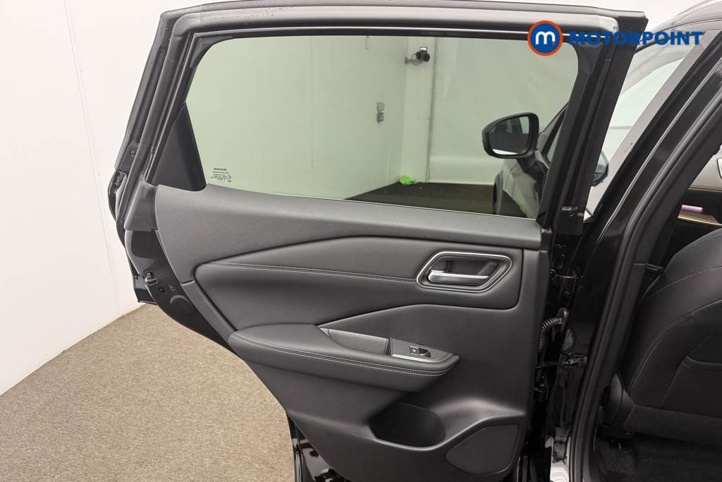 Nissan Qashqai Tekna Automatic Petrol-Electric Hybrid SUV - Stock Number (1688255) - 15th supplementary image