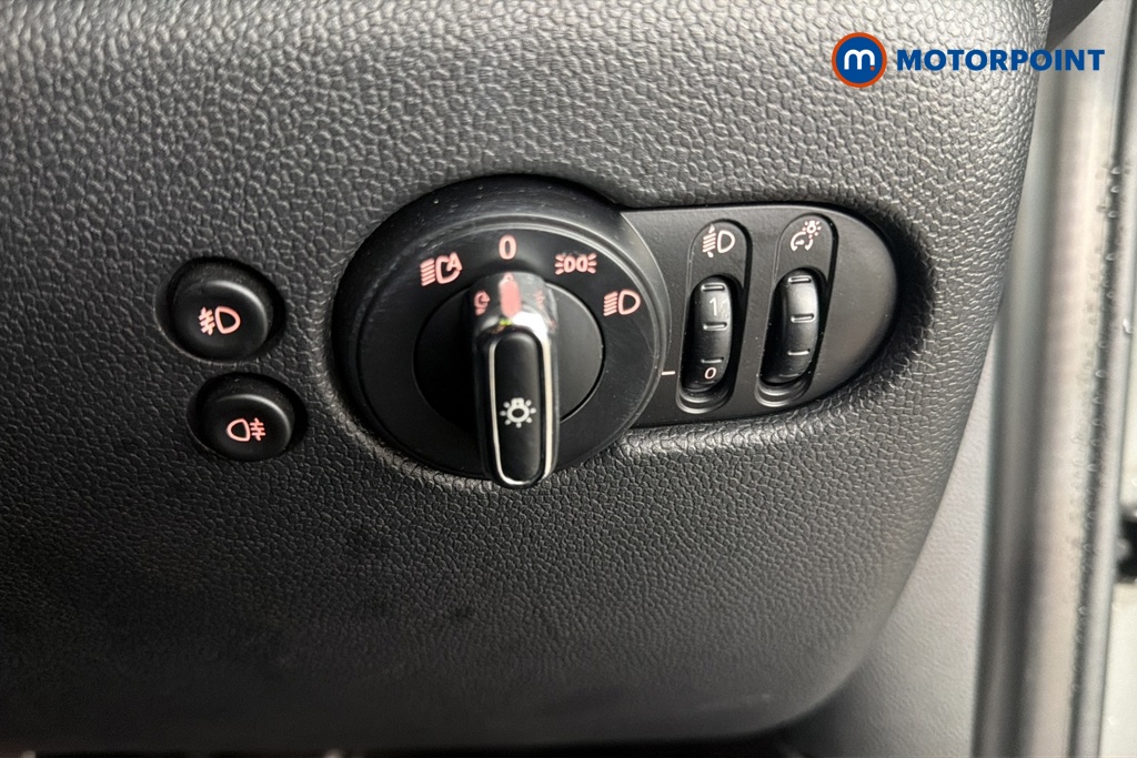 Mini Hatchback Cooper S Level 2 Automatic Electric Hatchback - Stock Number (1688527) - 11th supplementary image