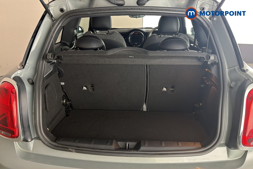 Mini Hatchback Cooper S Level 2 Automatic Electric Hatchback - Stock Number (1688527) - 30th supplementary image