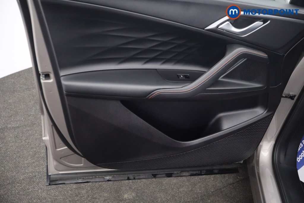 Mg Motor Uk HS Trophy Automatic Petrol-Electric Hybrid SUV - Stock Number (1688738) - 40th supplementary image