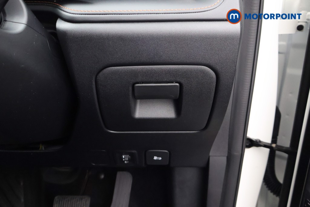 Mg Motor Uk HS Trophy Automatic Petrol-Electric Hybrid SUV - Stock Number (1688807) - 19th supplementary image