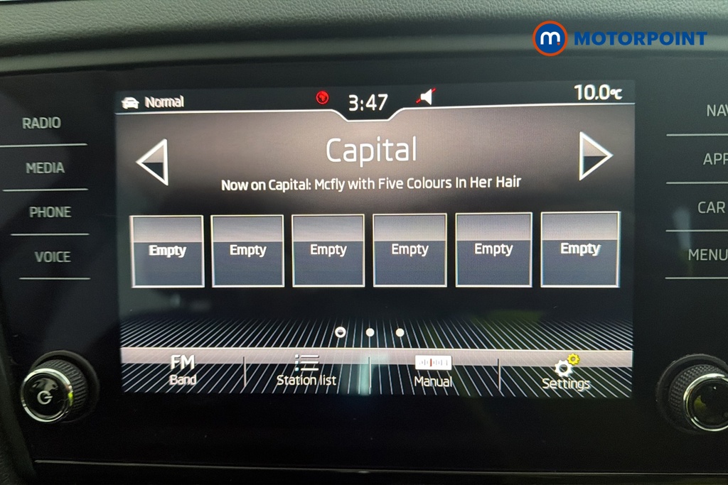 Skoda Octavia Se Technology Manual Petrol Estate - Stock Number (1689037) - 8th supplementary image