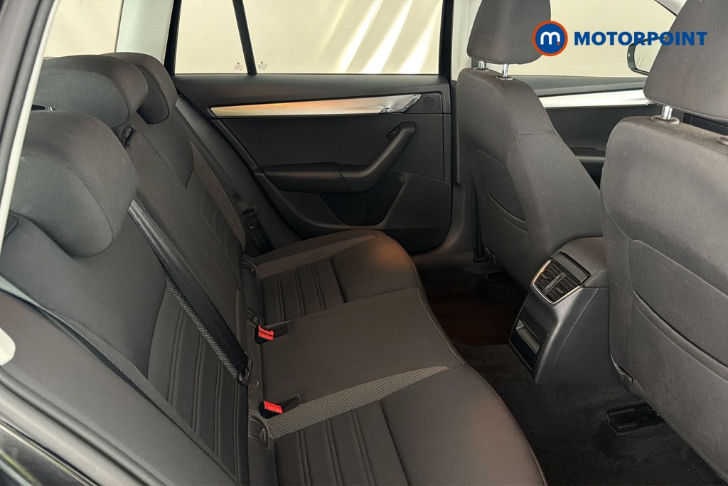 Skoda Octavia Se Technology Manual Petrol Estate - Stock Number (1689037) - 25th supplementary image
