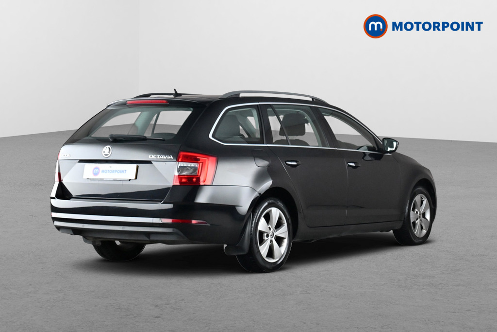 Skoda Octavia Se Technology Manual Petrol Estate - Stock Number (1689037) - Passenger side rear corner