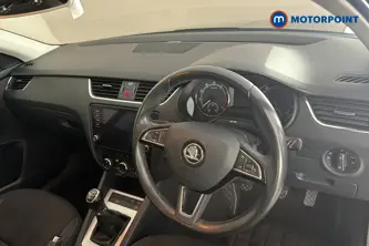Skoda Octavia Se Technology Manual Petrol Estate - Stock Number (1689037) - 1st supplementary image