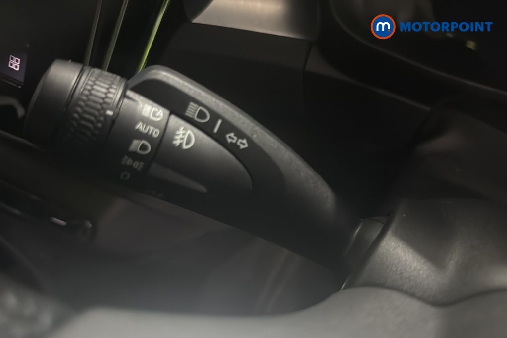 Volvo Xc40 Plus Black Edition Automatic Petrol SUV - Stock Number (1689238) - 5th supplementary image