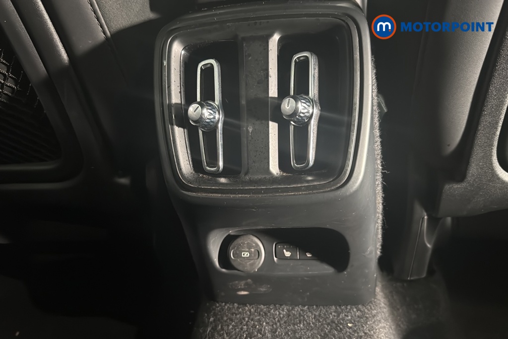 Volvo Xc40 Plus Black Edition Automatic Petrol SUV - Stock Number (1689238) - 28th supplementary image