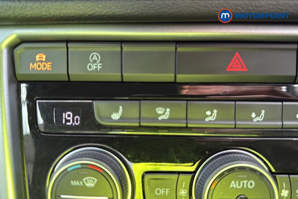 Volkswagen T-Roc Active Automatic Petrol Convertible - Stock Number (1689263) - 14th supplementary image
