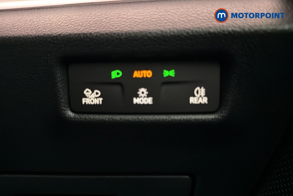 Volkswagen Tiguan R-Line Automatic Petrol SUV - Stock Number (1689325) - 11th supplementary image