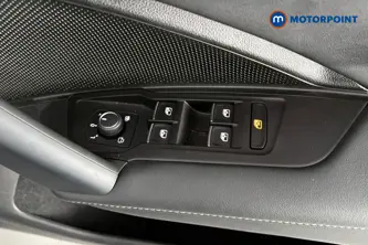 Volkswagen Tiguan R-Line Automatic Petrol SUV - Stock Number (1689325) - 19th supplementary image