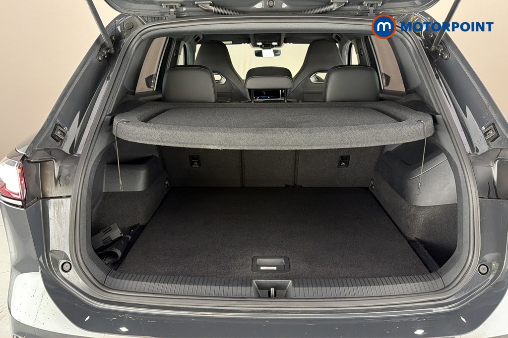 Volkswagen Tiguan R-Line Automatic Petrol SUV - Stock Number (1689325) - 30th supplementary image