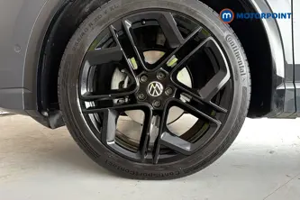 Volkswagen Tiguan R-Line Automatic Petrol SUV - Stock Number (1689325) - 44th supplementary image