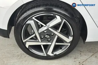 Hyundai I20 Tech Line Automatic Petrol Hatchback - Stock Number (1689370) - 46th supplementary image