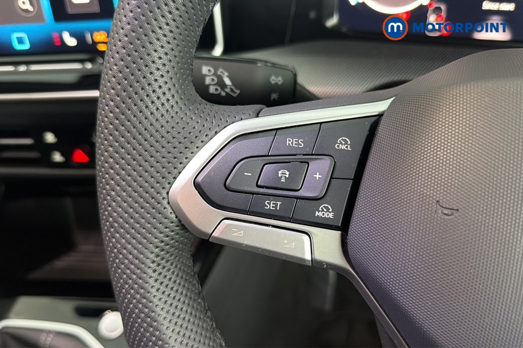 Volkswagen Golf Black Edition Manual Petrol Hatchback - Stock Number (1689563) - 4th supplementary image