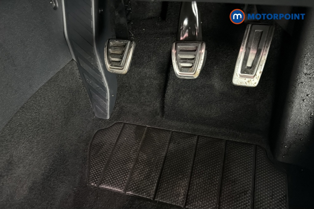 Volkswagen Golf Black Edition Manual Petrol Hatchback - Stock Number (1689563) - 24th supplementary image