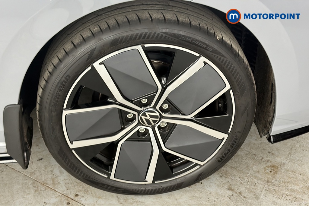 Volkswagen Golf Black Edition Manual Petrol Hatchback - Stock Number (1689563) - 47th supplementary image