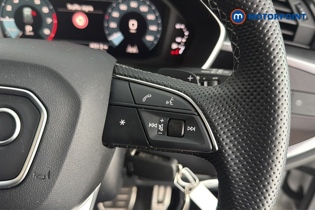 Audi Q3 Black Edition Automatic Petrol SUV - Stock Number (1689685) - 3rd supplementary image