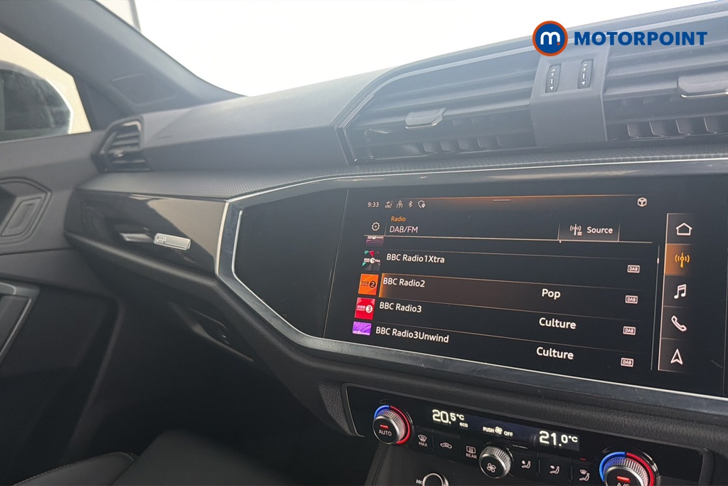 Audi Q3 Black Edition Automatic Petrol SUV - Stock Number (1689685) - 8th supplementary image
