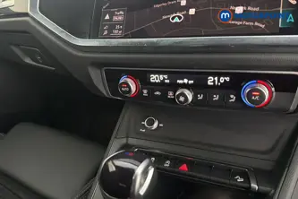 Audi Q3 Black Edition Automatic Petrol SUV - Stock Number (1689685) - 12th supplementary image