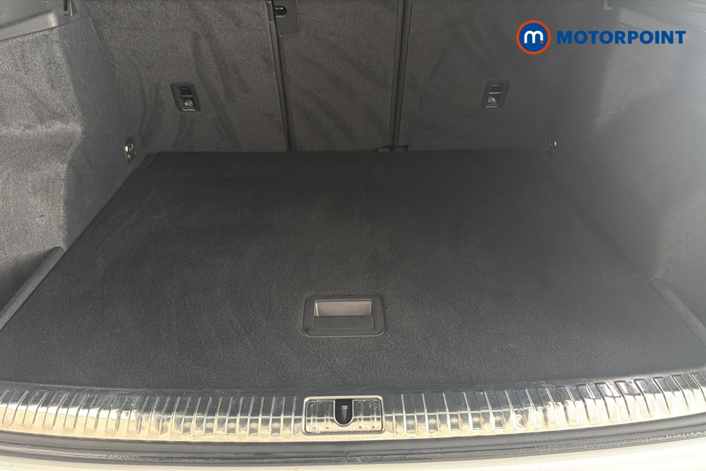 Audi Q3 Black Edition Automatic Petrol SUV - Stock Number (1689685) - 30th supplementary image