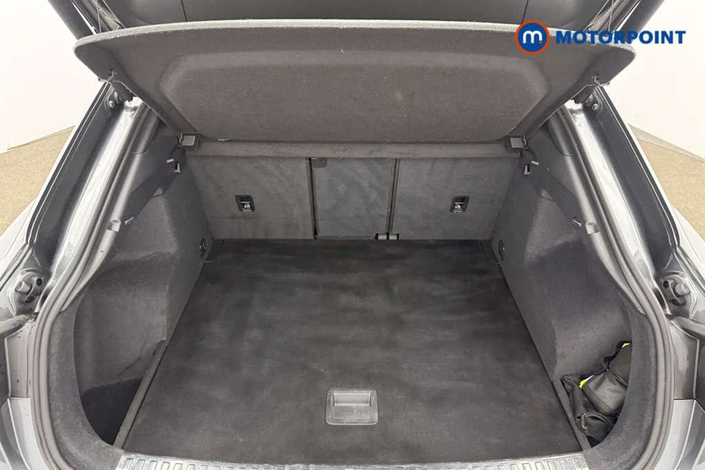 Audi Q3 Black Edition Automatic Petrol SUV - Stock Number (1689980) - 23rd supplementary image