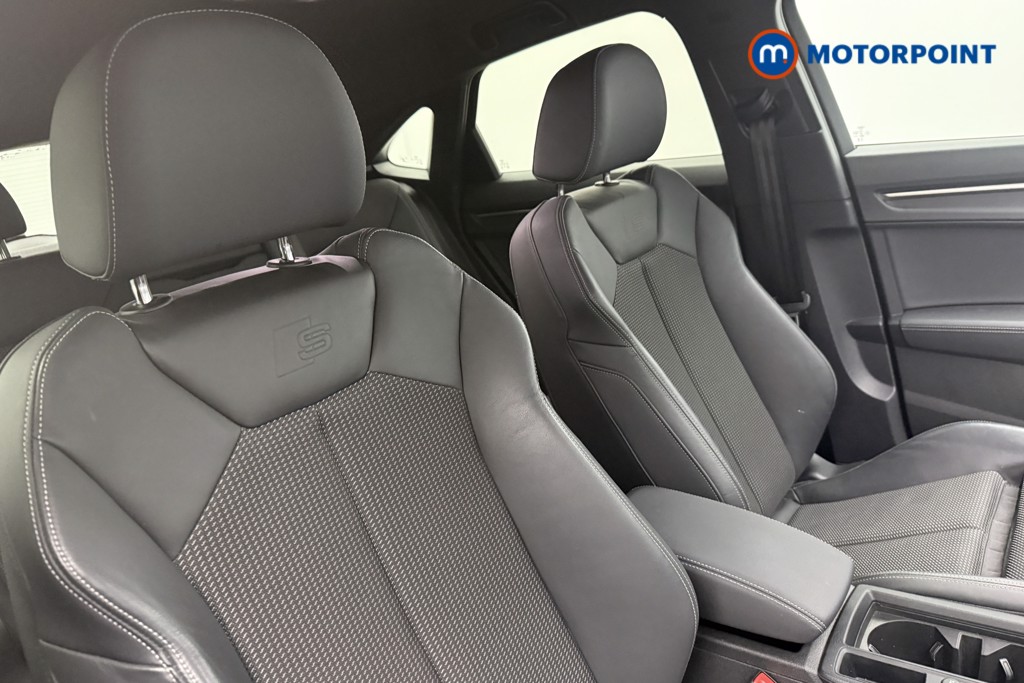Audi Q3 Black Edition Automatic Petrol SUV - Stock Number (1689980) - 34th supplementary image