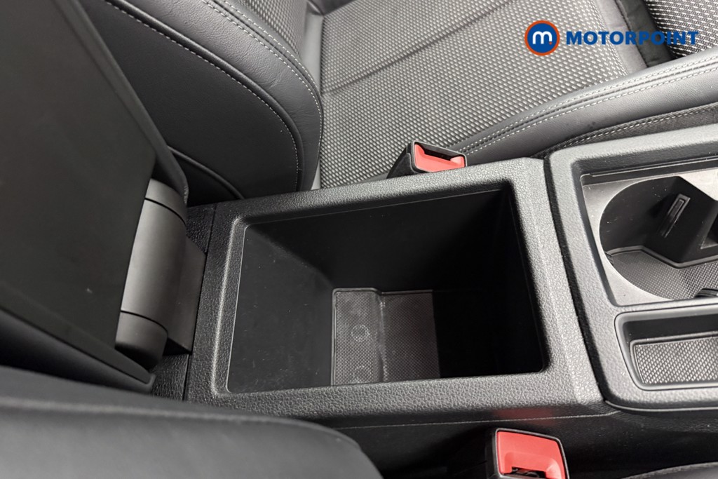 Audi Q3 Black Edition Automatic Petrol SUV - Stock Number (1689980) - 44th supplementary image
