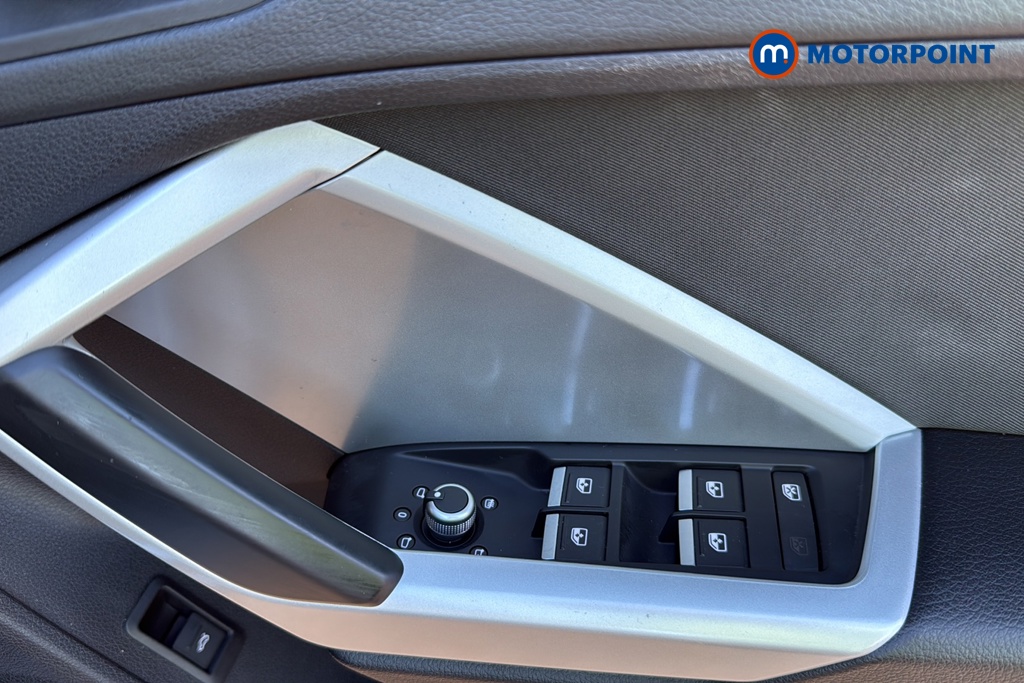 Audi Q3 Sport Automatic Petrol SUV - Stock Number (1690111) - 19th supplementary image