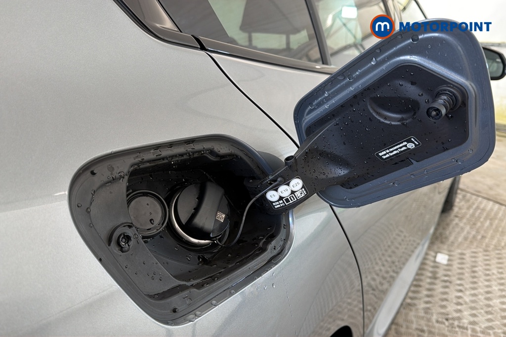 BMW 1 Series M135 Automatic Petrol Hatchback - Stock Number (1690337) - 41st supplementary image
