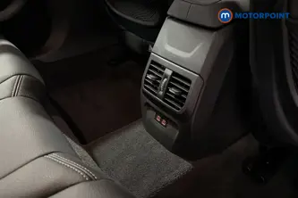 BMW 2 Series Sport Manual Petrol Saloon - Stock Number (1679743) - 28th supplementary image