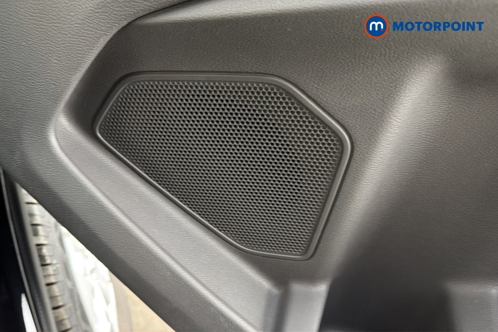 Ford Transit Limited Automatic Diesel Medium Roof Van - Stock Number (1680983) - 21st supplementary image