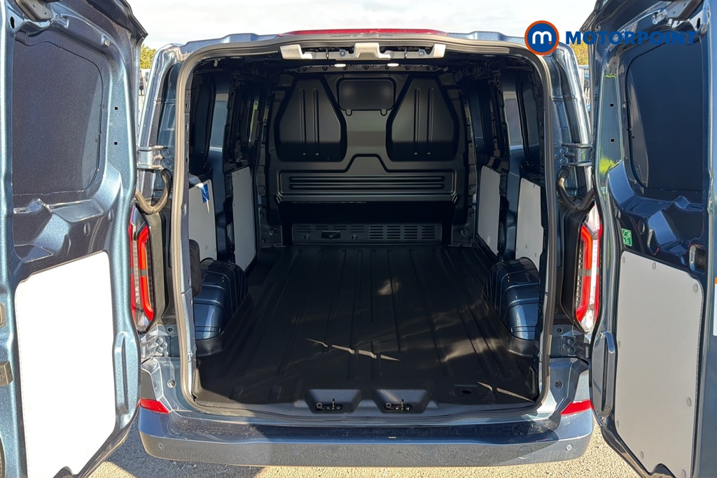 Ford Transit Custom Limited Automatic Electric Panel Van - Stock Number (1681461) - 30th supplementary image