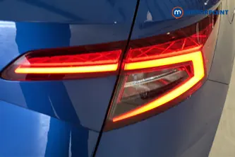 Skoda Karoq SE Manual Petrol SUV - Stock Number (1683227) - 36th supplementary image