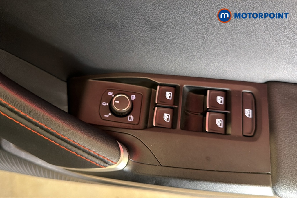 Seat Leon Fr Sport Manual Petrol Estate - Stock Number (1685786) - 19th supplementary image