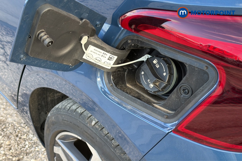 Hyundai I20 Tech Line Automatic Petrol Hatchback - Stock Number (1686038) - 41st supplementary image