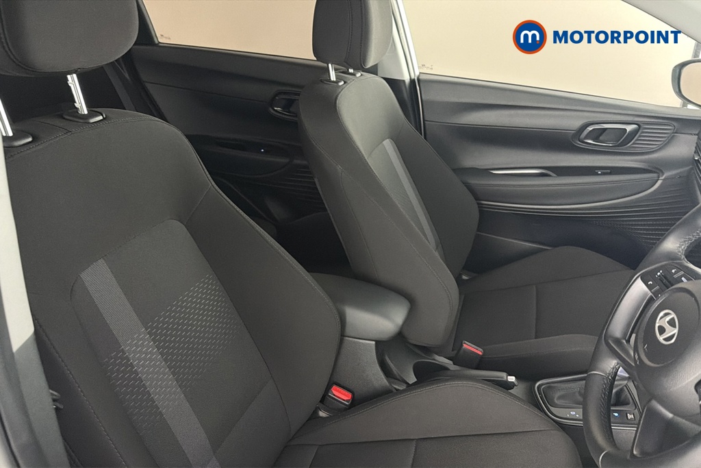Hyundai I20 Tech Line Automatic Petrol Hatchback - Stock Number (1686042) - 22nd supplementary image