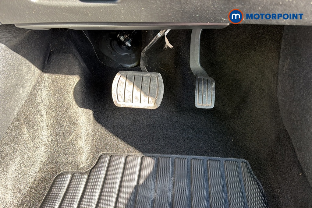Citroen C5 X Shine Automatic Petrol Hatchback - Stock Number (1686460) - 24th supplementary image