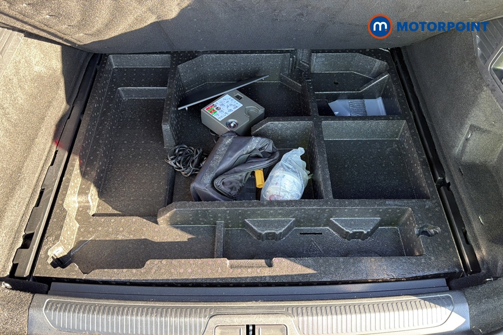 Citroen C5 X Shine Automatic Petrol Hatchback - Stock Number (1686460) - 33rd supplementary image