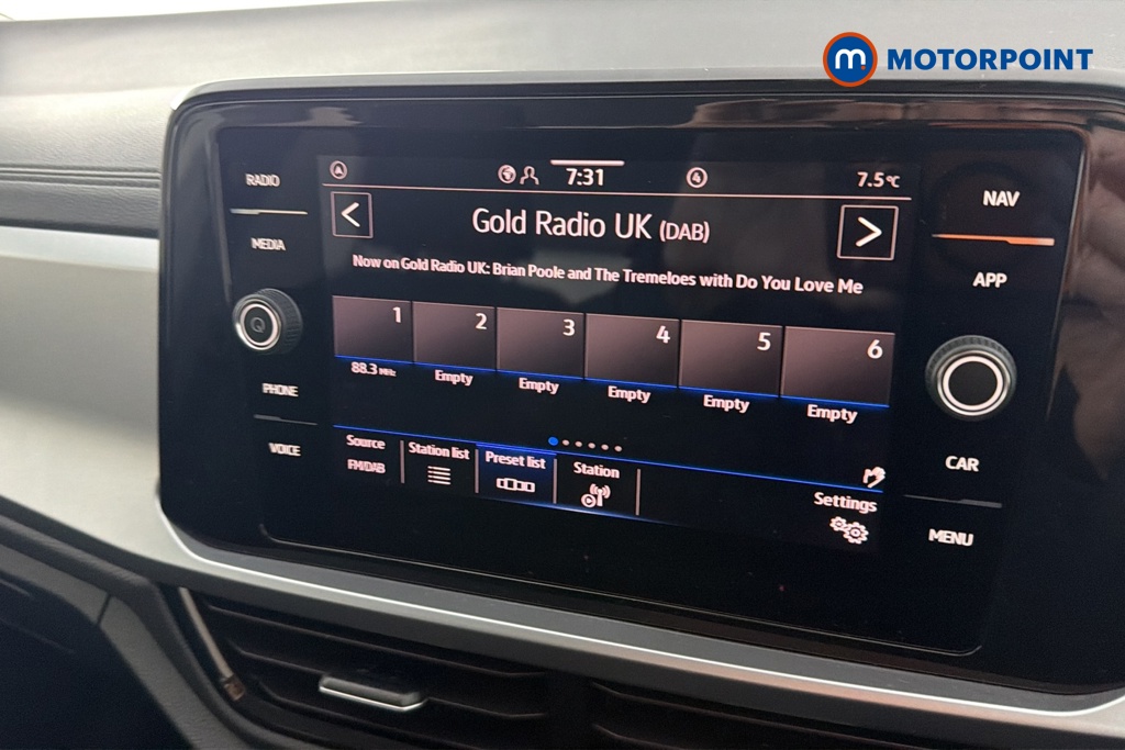 Volkswagen T-Roc Life Manual Petrol SUV - Stock Number (1686753) - 8th supplementary image
