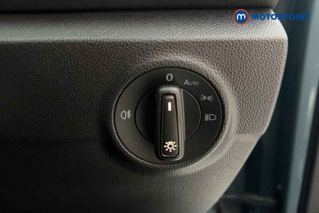 Volkswagen T-Roc Life Manual Petrol SUV - Stock Number (1686753) - 11th supplementary image