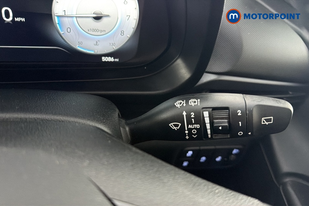 Hyundai I20 Tech Line Automatic Petrol Hatchback - Stock Number (1687635) - 6th supplementary image