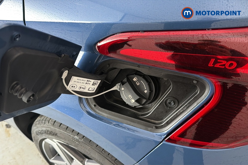 Hyundai I20 Tech Line Automatic Petrol Hatchback - Stock Number (1687635) - 41st supplementary image