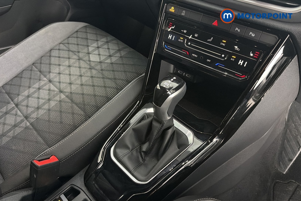 Volkswagen T-Roc R-Line Automatic Petrol SUV - Stock Number (1689514) - 15th supplementary image