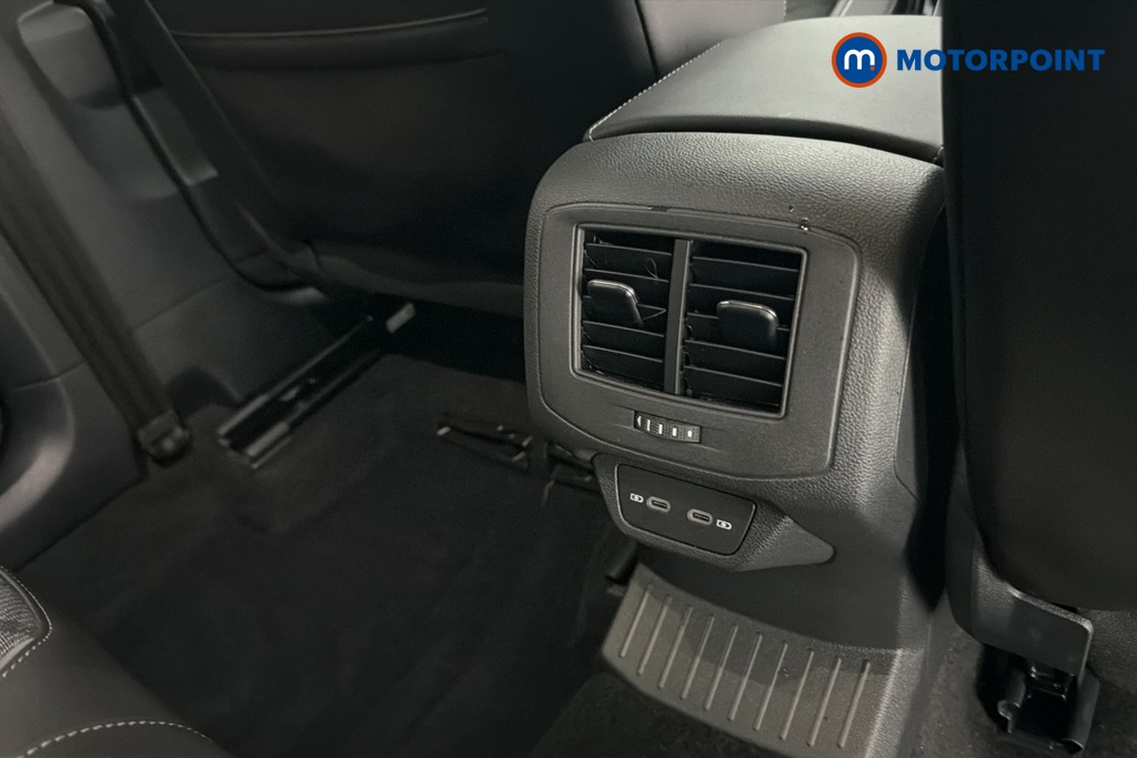 Volkswagen T-Roc R-Line Automatic Petrol SUV - Stock Number (1689514) - 28th supplementary image