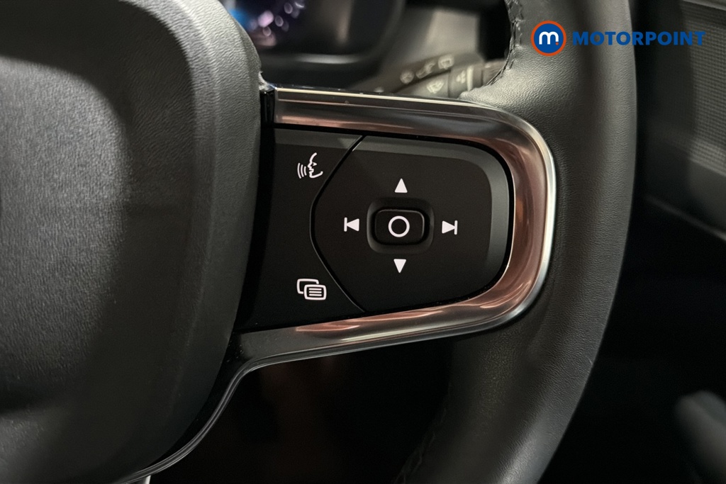 Volvo Xc40 Core Automatic Petrol SUV - Stock Number (1689682) - 3rd supplementary image